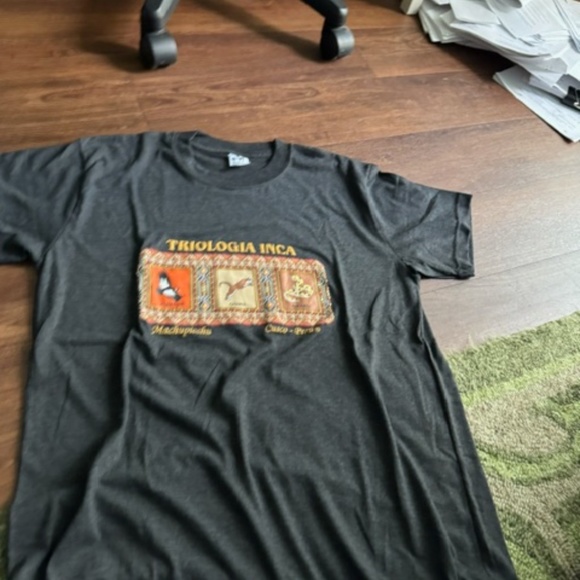 Machu Picchu T-shirts (4 shirts) - Picture 4 of 4